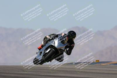 media/Apr-13-2024-SoCal Trackdays (Sat) [[f1617382bd]]/9-Turn 9 (110pm)/